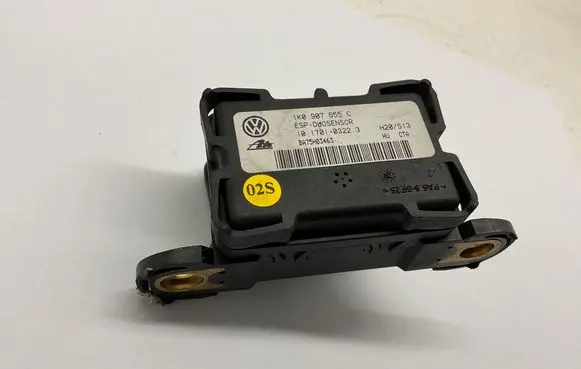 Volkswagen Golf IV ESP acceleration yaw rate sensor 1K0907655C BA75H03463 10170103223