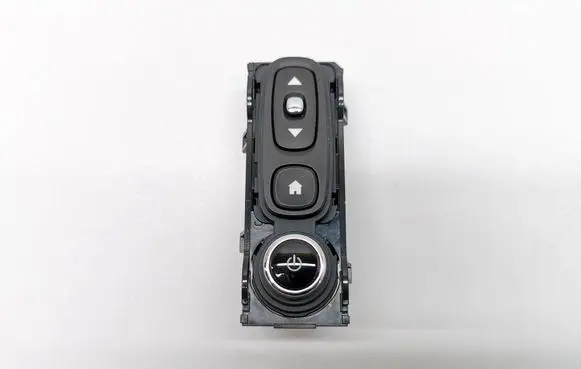 Multifunctional control switch/knob