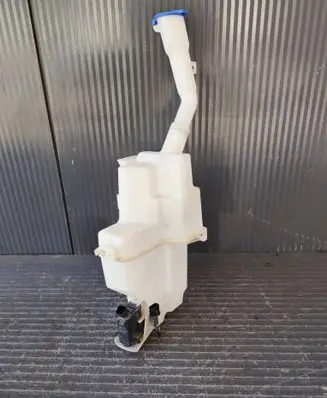 KIA Sportage Windshield washer fluid reservoir/tank 98610R2000