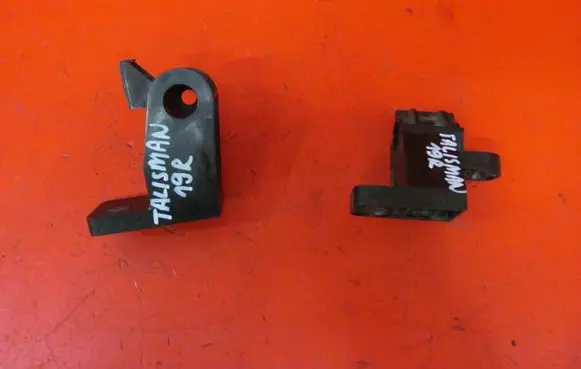 Renault Talisman Radiator mount bracket 625227515R