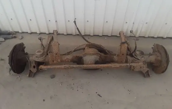 Jeep Grand Cherokee (WK) Rear axle beam with reductor 