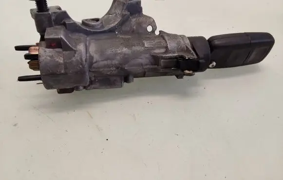 Volkswagen Transporter - Caravelle T5 Ignition lock 4B09058510