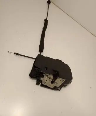 Iveco Daily 6th gen Front door lock 5801556814B 1425