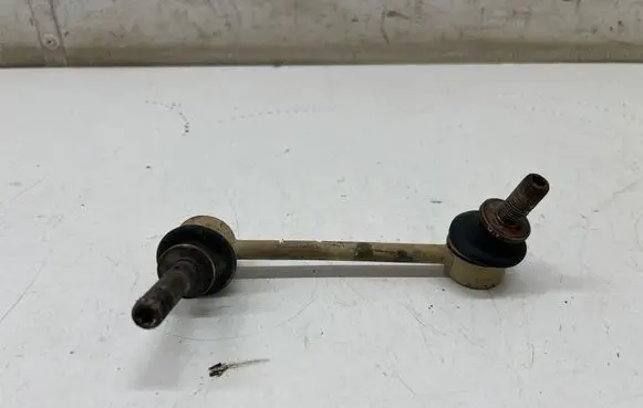 Toyota Hilux VIII Front anti-roll bar/stabilizer link