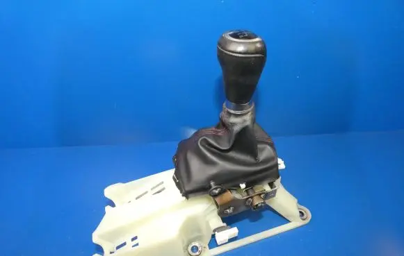 Mazda 3 II Gear shifter/selector
