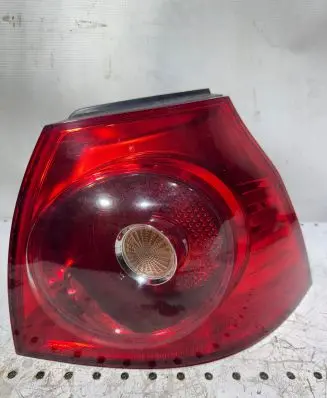 Volkswagen Golf V Rear/tail lights 1K6945096N 28490202