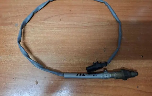 Volkswagen Tiguan Lambda probe sensor 06K906262AP