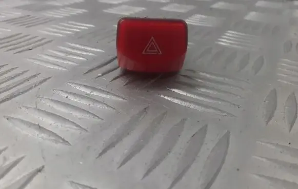 Nissan Micra Hazard light switch