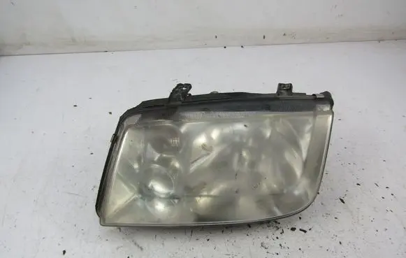 Volkswagen Bora Headlight/headlamp 