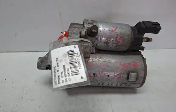 Peugeot 208 I Starter motor S27612347 9671530880