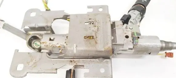 Peugeot Partner Steering wheel axle 