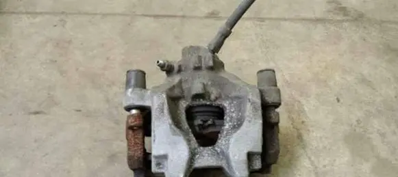 Mercedes-Benz E W212 Rear brake caliper A2124230081