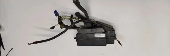 Subaru Forester SF Fuse box set 82231FC000 980223