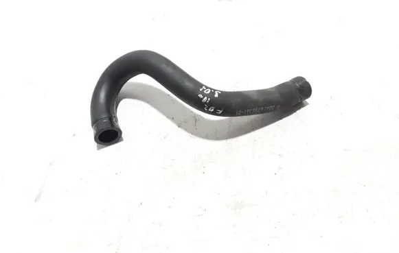 BMW 5 GT F07 Engine coolant pipe/hose