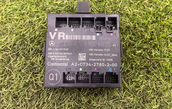 Mercedes-Benz B W246 W242 Door control unit/module A1669006005 A1669013901