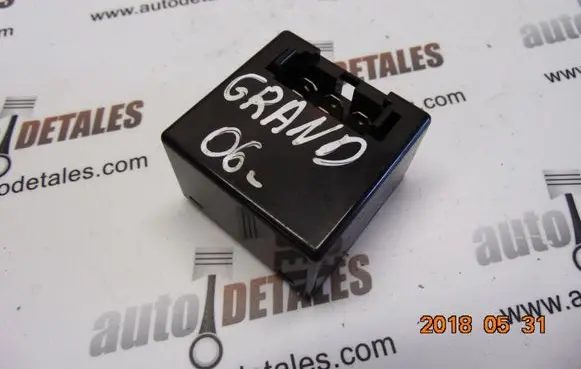 Mitsubishi Grandis Oil pressure relay 0680005300