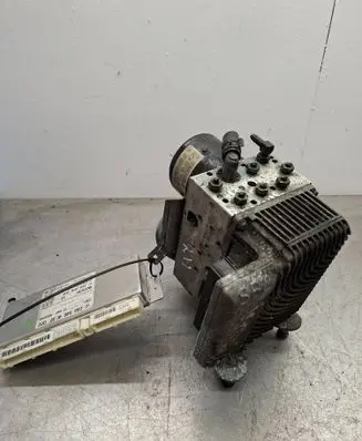 Mercedes-Benz E W211 ABS Pump 0265250091 A0054317912
