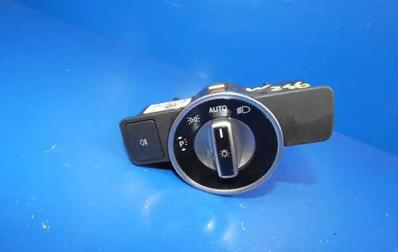 Mercedes-Benz B W246 W242 Light switch A2129050551 10091531