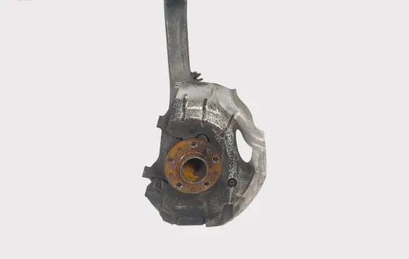 Front wheel hub