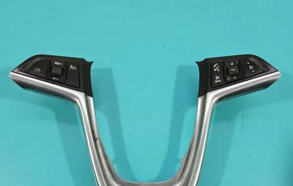 Multifunctional control switch/knob