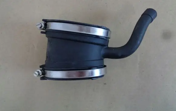 Mercedes-Benz CLS C218 X218 Air intake duct part A2780940891