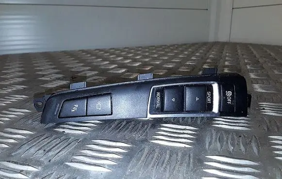 BMW 5 F10 F11 ESP (stability program) switch 9202937
