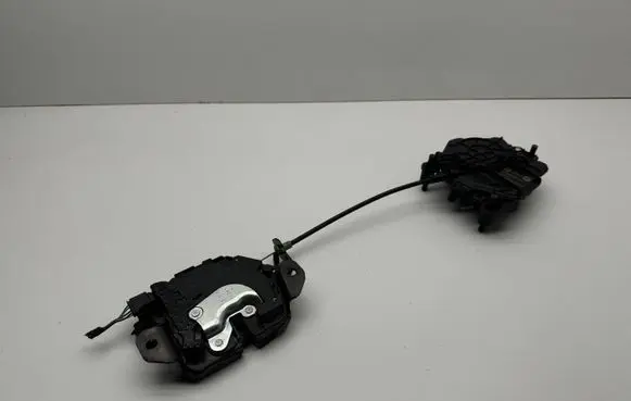 BMW X1 U11 Tailgate/trunk/boot lock/catch/latch UA945052804 UK5A9C0D101