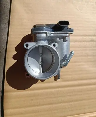 Subaru Forester SK Throttle valve 16112AA520