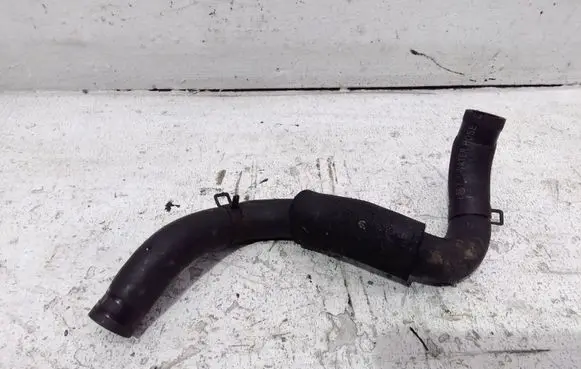 Hyundai Santa Fe Engine coolant pipe/hose