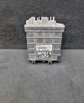 Volkswagen PASSAT B4 Engine control unit/module 037906258AM 0261203686