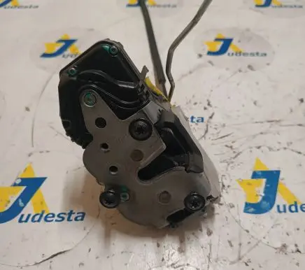 Opel Insignia A Coupe door lock (next to the handle) 13503149