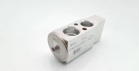 Air conditioning (A/C) expansion valve