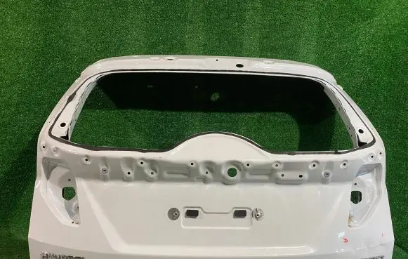 Tailgate/trunk/boot lid