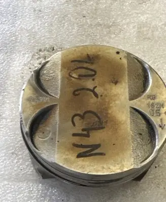 Piston