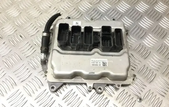 BMW 6 F12 F13 Engine control unit/module 8617520