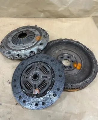 Volkswagen Golf VI Clutch set kit 03L141032A