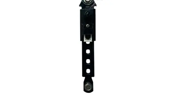 Nissan Qashqai Seat belt height adjuster 308205999AA