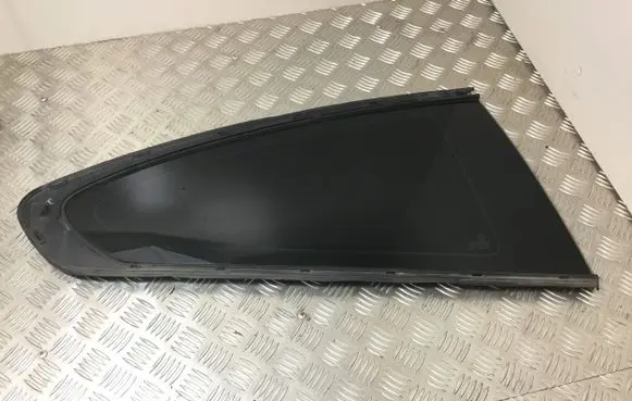 BMW 6 F12 F13 Rear side window 7219890 7199950