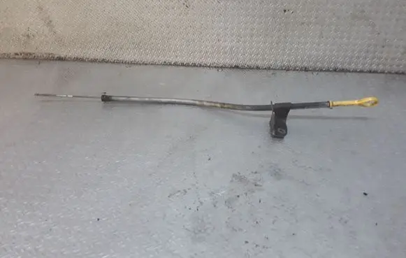 Oil level dip stick