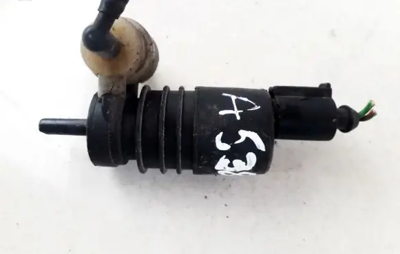 Audi A3 S3 8L Windscreen/windshield washer pump