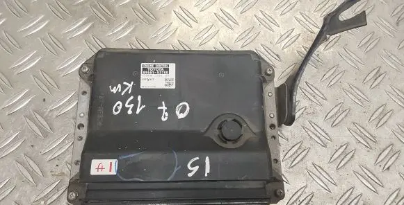 Lexus IS 220D-250-350 Engine control unit/module 8966153700