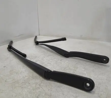 BMW 5 F10 F11 Front wiper blade arm 61617203156 61617182459
