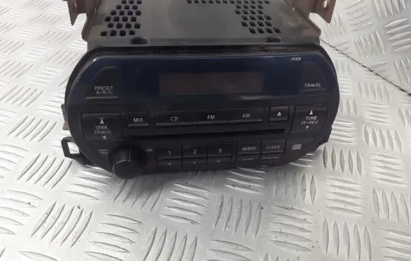 Nissan Altima Radio/CD/DVD/GPS head unit 281853Z700