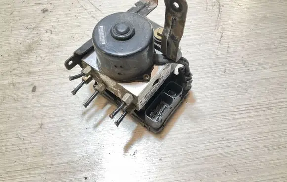 Jeep Cherokee ABS Pump 52128491AC