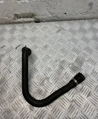 BMW 5 E60 E61 Engine coolant pipe/hose 6917697