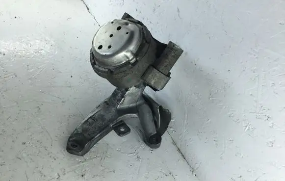Audi A6 S6 C7 4G Engine mount bracket 4G0199381D 4G0199308 121128182735