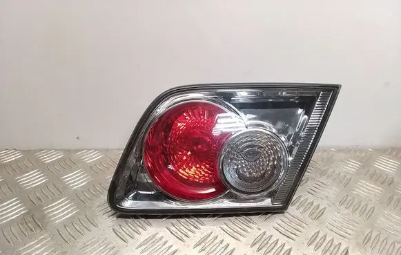Mazda 6 Tailgate rear/tail lights 22661980