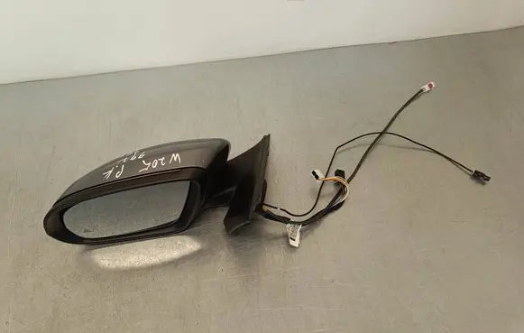 Mercedes-Benz C W205 Front door electric wing mirror A2058103701