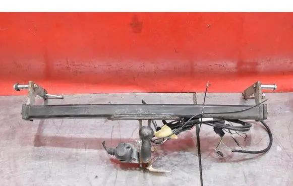 Dacia Duster Tow bar set 8201271007