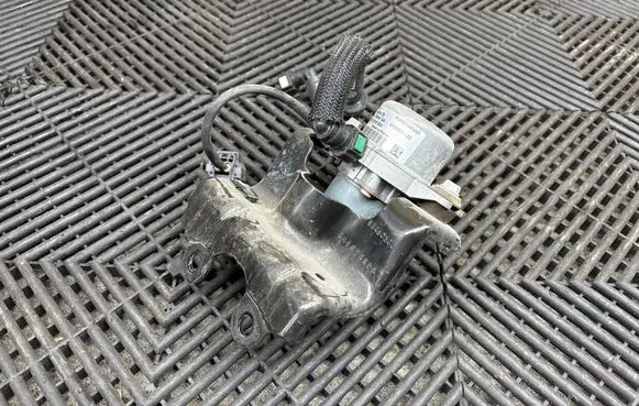 Dodge Charger Vacuum pump 192010